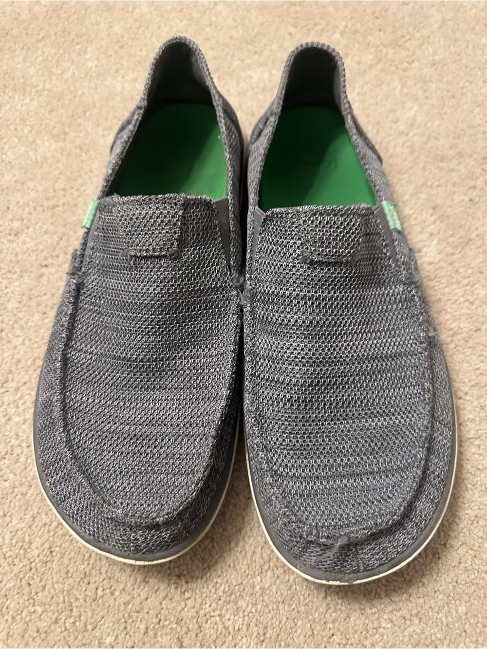 Sanuk Gray Knit Slip-On Loafers with Green Insole